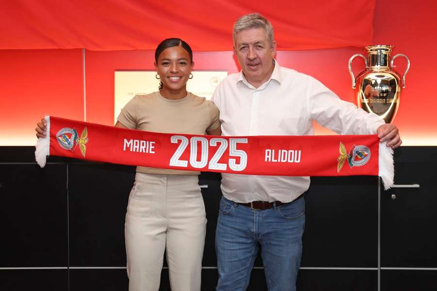 Marie-Yasmine Alidou destacou-se no Famalicão e assinou pelo Benfica
