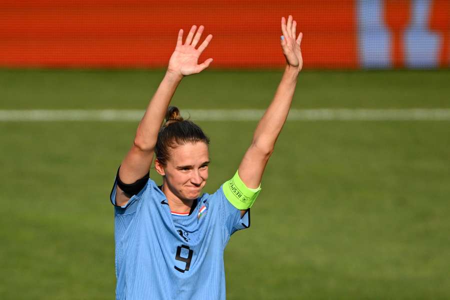 It was an emotional start to EURO 2025 for Miedema