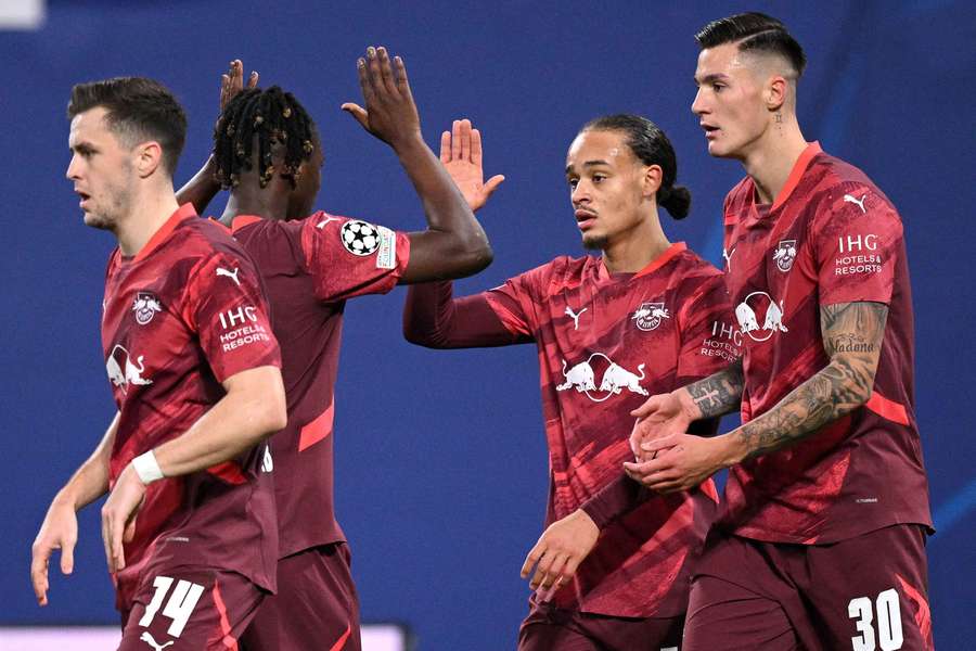 Benjamin Sesko (right) celebrates Leipzig's opener