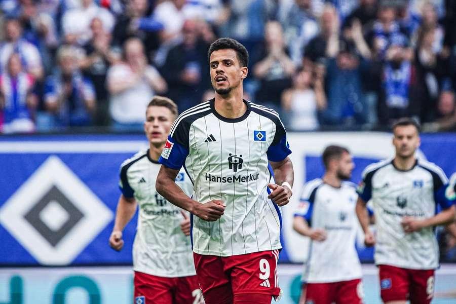 Robert Glatzel ficou no HSV para ajudar o time a subir à Bundesliga