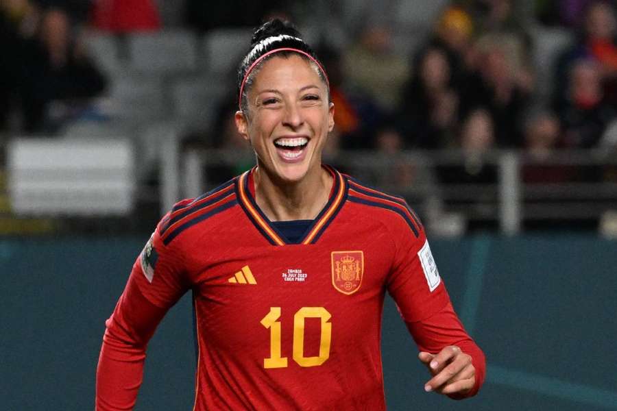 Jenni Hermoso, depois de marcar um golo no Campeonato do Mundo da Austrália e Nova Zelândia.