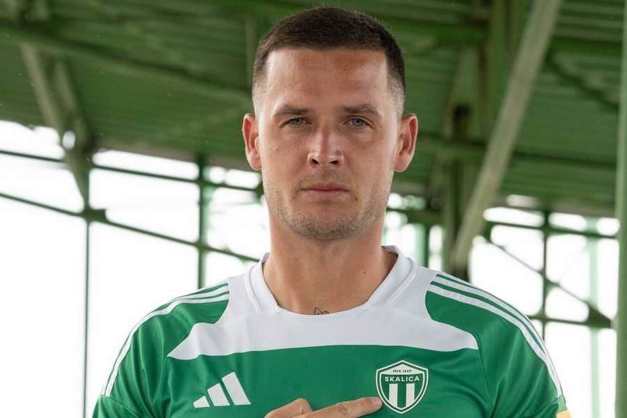 Po štacích v Brně na Slovensko, Skalica vítá Potočného. Jdu do neznáma, říká útočník