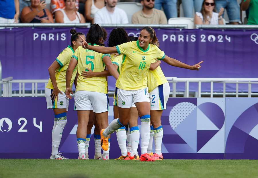 Gabi Nunes fez o gol da vitória do Brasil sobre a Nigéria