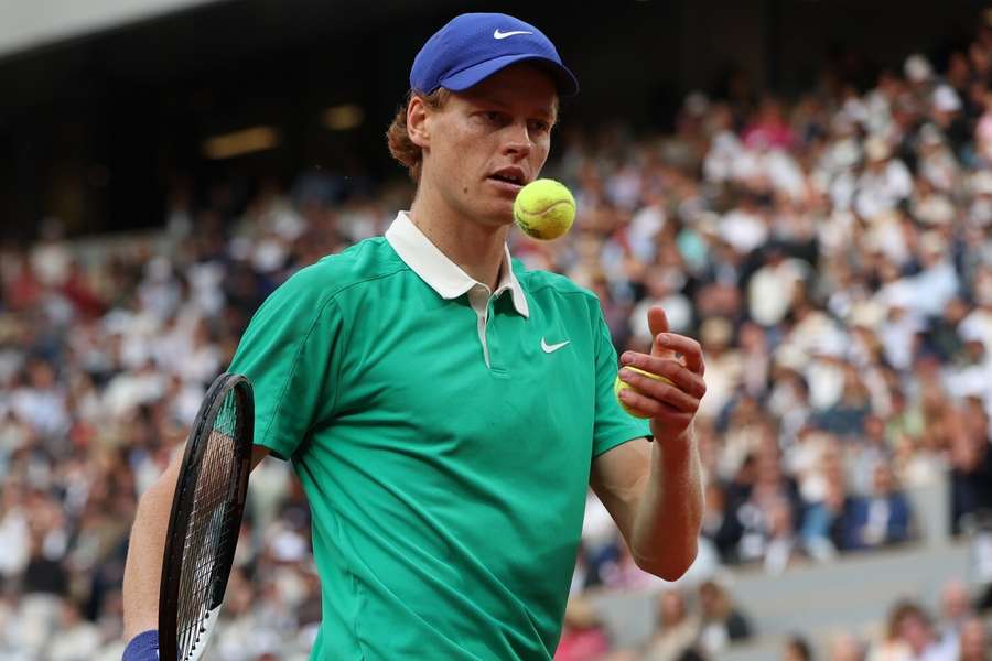 Jannik Sinner na finále French Open jen tak nezapomene.