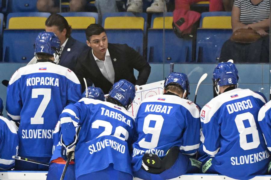 Dendisovi sa rysuje káder pre MS.