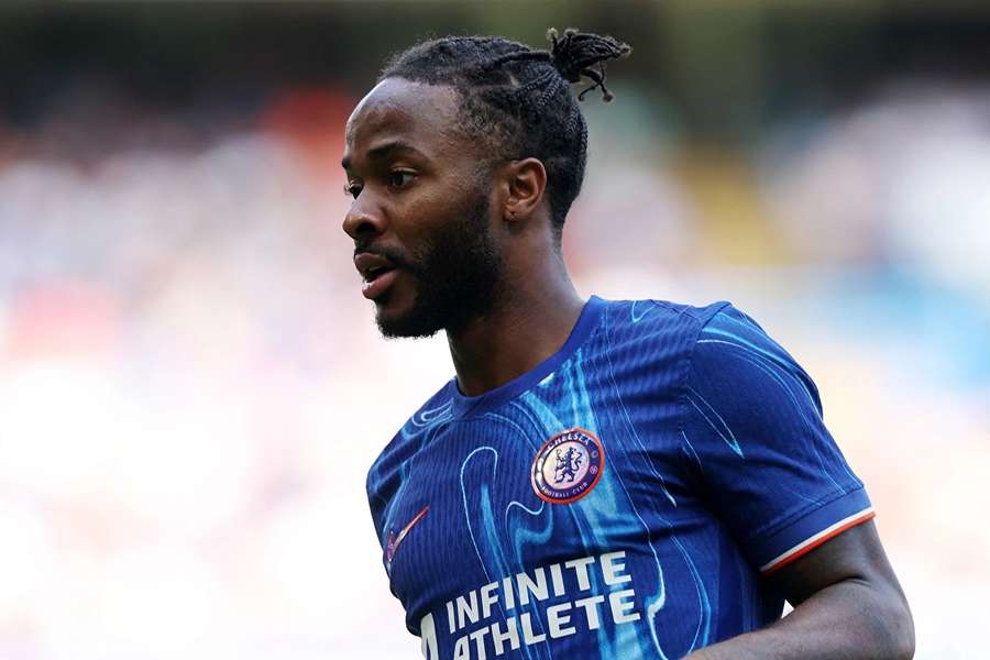 Sterling souhlasil s ukončením smlouvy v Chelsea.