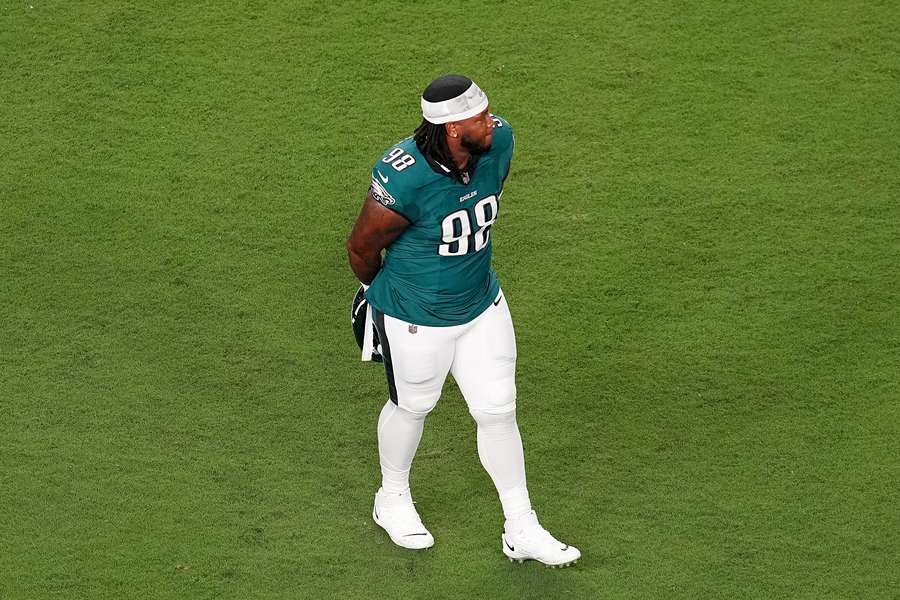 Jalen Carter is ejected just a few moments into the Philadelphia Eagles' first game of the season.