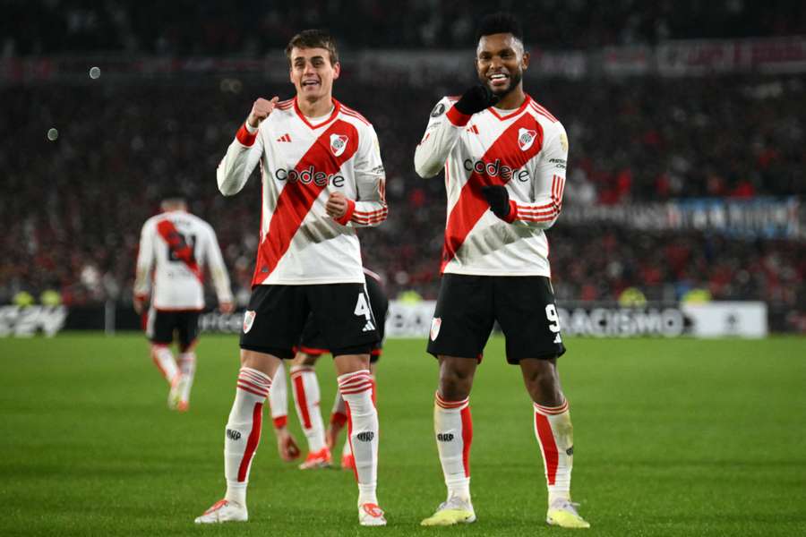 River Plate celebra un gol de Borja 