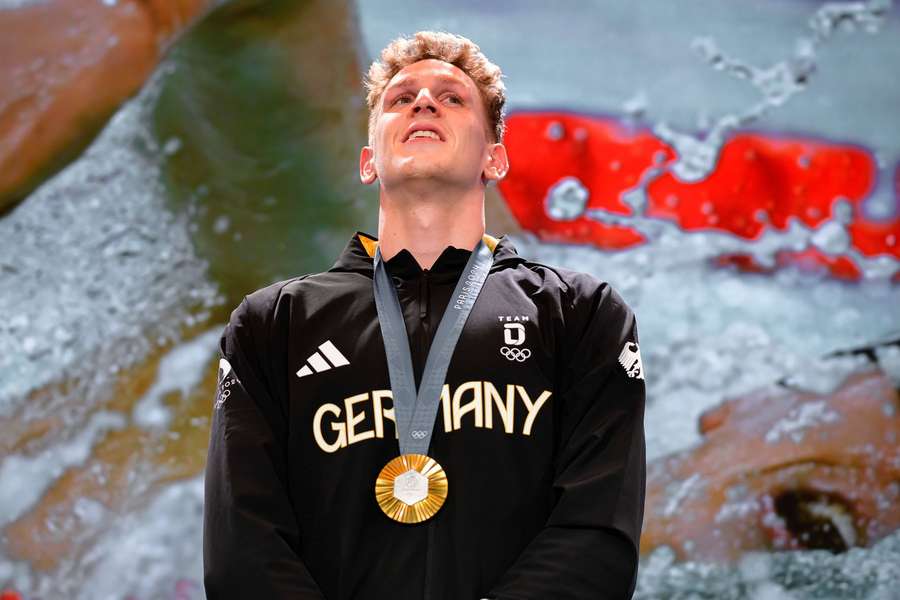 Olympiasieger Lukas Märtens im adidas-Kit von Team Deutschland. Olympiasieger Lukas Märtens im adidas-Kit von Team Deutschland.