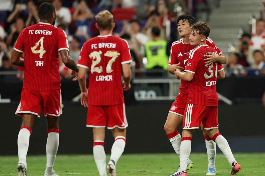 Bayern si poradil s Aston Villou.