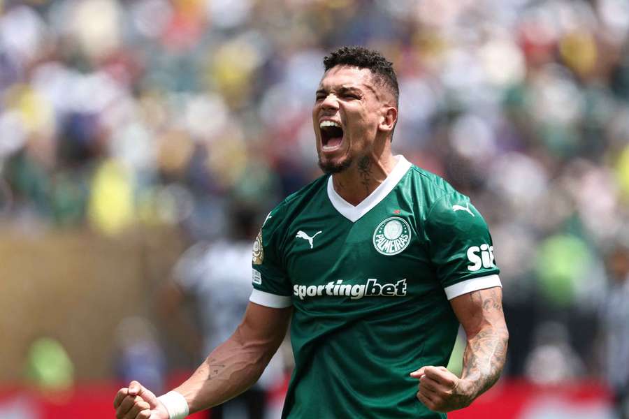 Paulinho le héros.