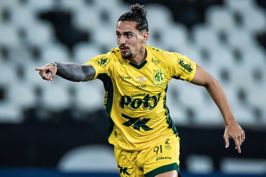 Será o Ju a próxima vítima do Leão?