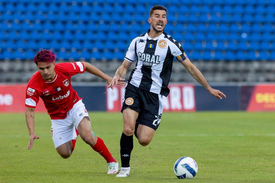 João Aurélio anuncia final da carreira aos 37 anos