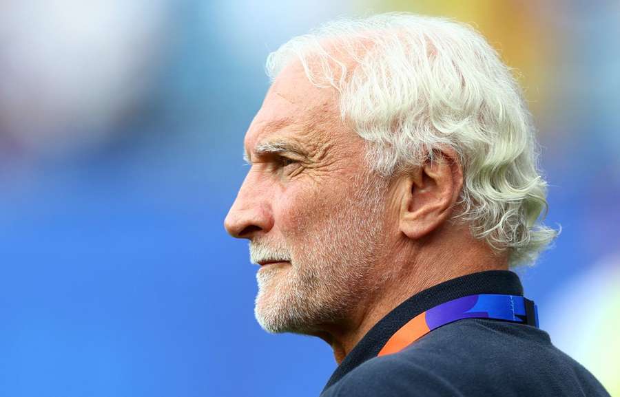 Rudi Völler bleibt Sportdirektor beim DFB
