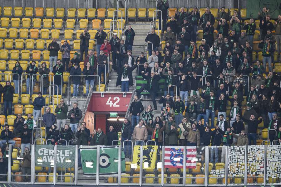 Kibice Cercle Brugge po meczu pomiędzy Jagiellonią Białystok, 6 marca 2025 r. w Białymstoku.