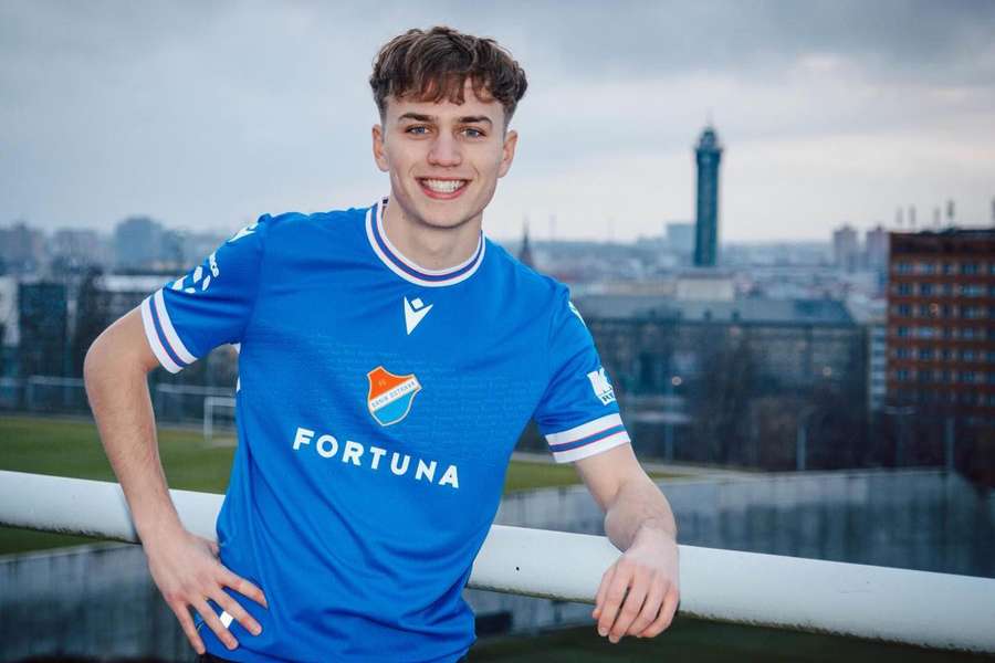 Baník potvrdil očekávané jméno. Ze Slavie přichází mladý záložník, na podzim pomohl Pardubicím