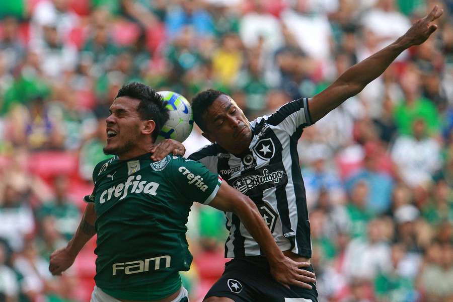 Alviverde a remporté 51 victoires en 130 matches contre ses rivaux de Rio de Janeiro.