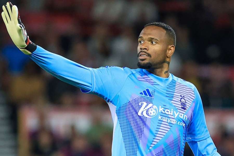 Carlos Miguel deve trocar o Nottingham Forest pelo Palmeiras