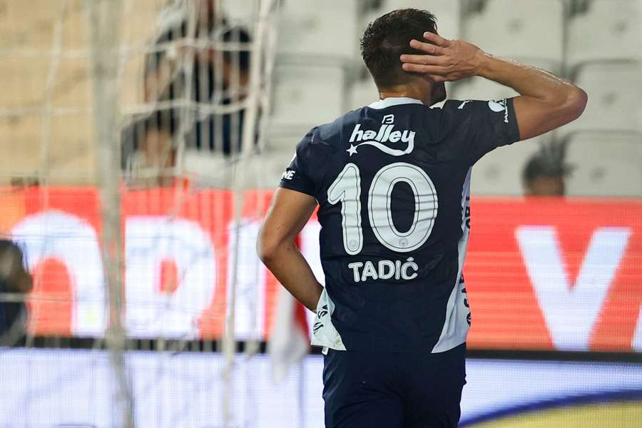 Dusan Tadic desbloqueou o marcador com o 1-0 aos 63 minutos