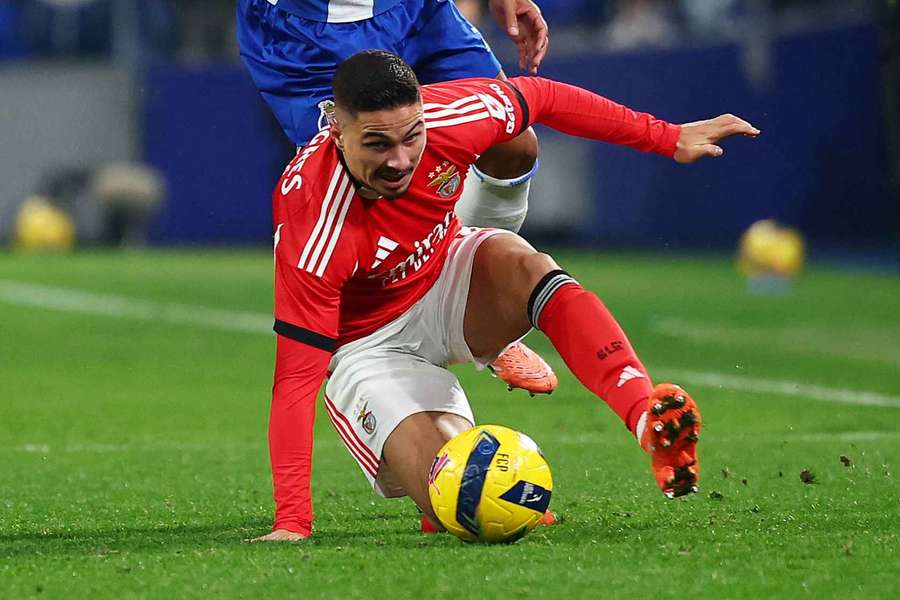 Ivanovic, avançado do Benfica Ivanovic, avançado do Benfica