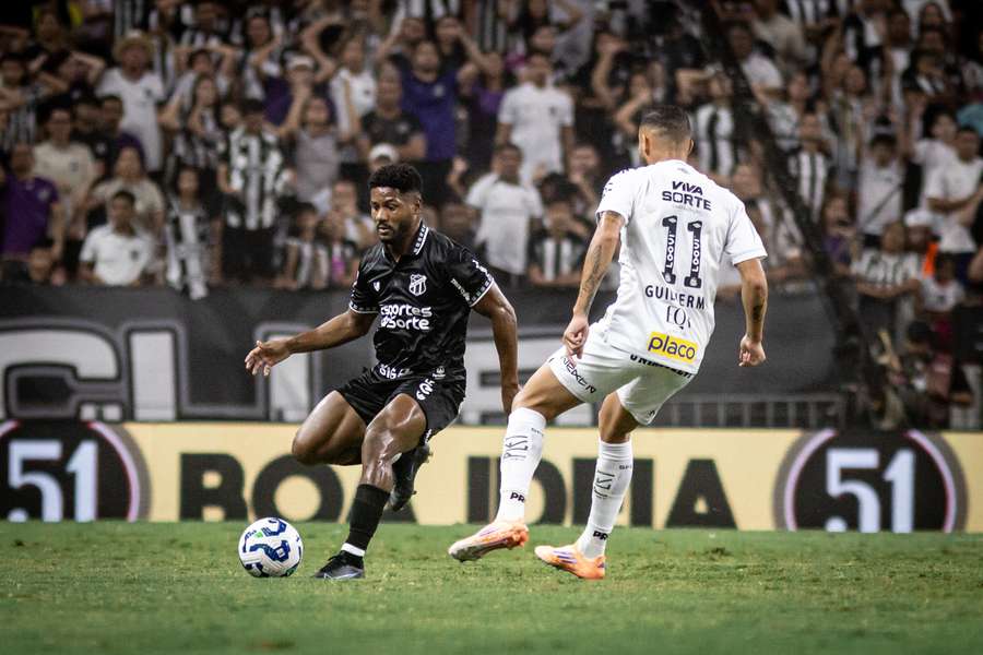 Ceará se reabilitou diante do seu torcedor