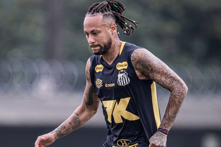 Neymar poderá jogar esta quinta-feira