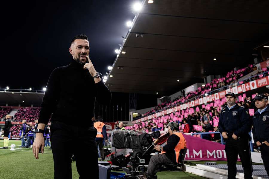 Francesco Farioli, treinador do FC Porto, durante o jogo com o Gil Vicente