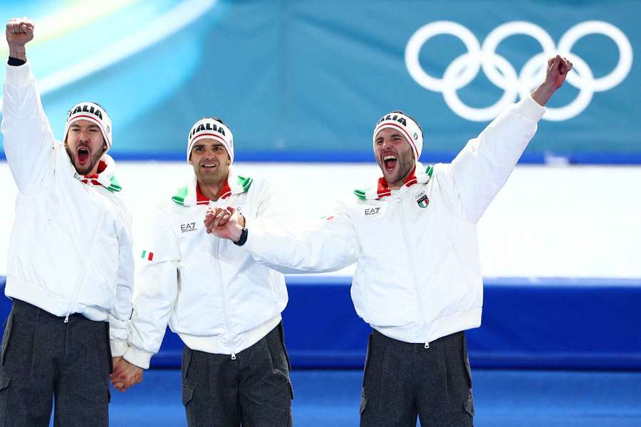 Igrzyska online: Biathloniści i Kurakowa w walce o wysokie miejsca. Faza pucharowa w hokeju