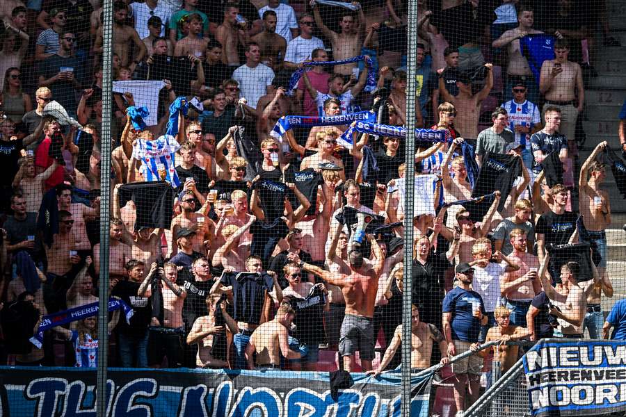 Sc Heerenveen moet minder fans meenemen naar de wedstrijd tegen AZ