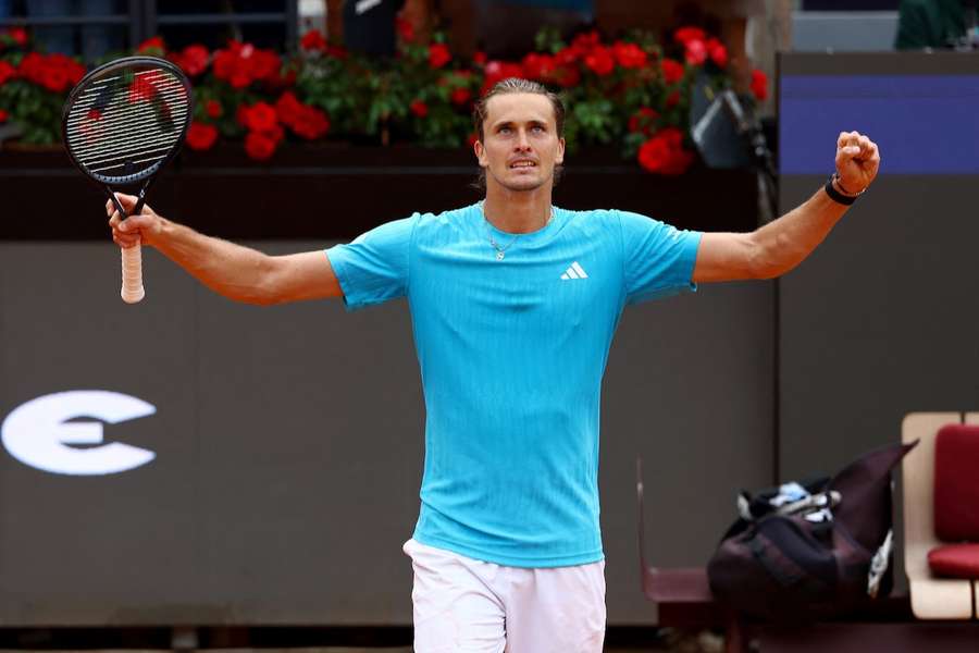 Alexander Zverev hat sein deutsch-deutsches Duell gegen Daniel Altmaier in Rom gewonnen.