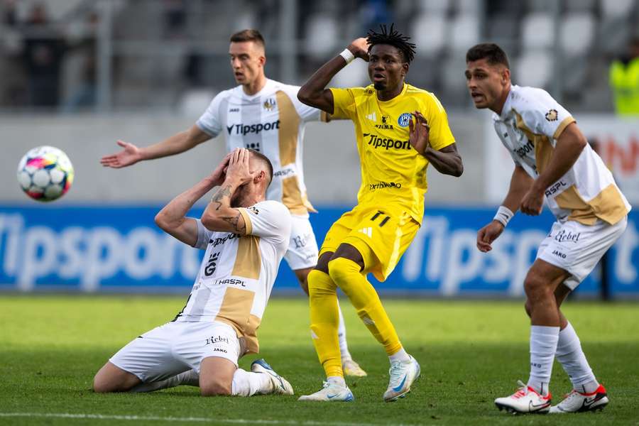 Rozhodčí Radina i VAR v Hradci Králové chybovali a nařídil penaltu proti Olomouci.