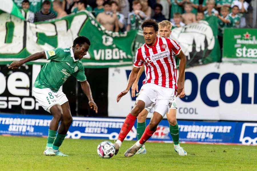 Sebastian Otoa, jugado con el Aalborg