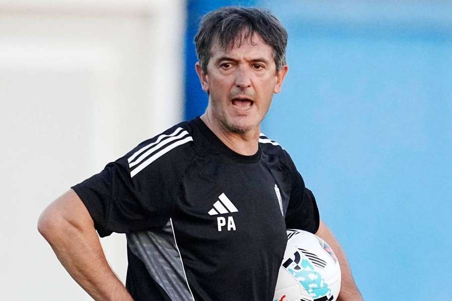 Pacheta, treinador do Granada