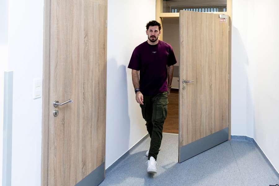 Marek Hrivík má pred sebou viac ako mesačnú rekonvalescenciu kolena.