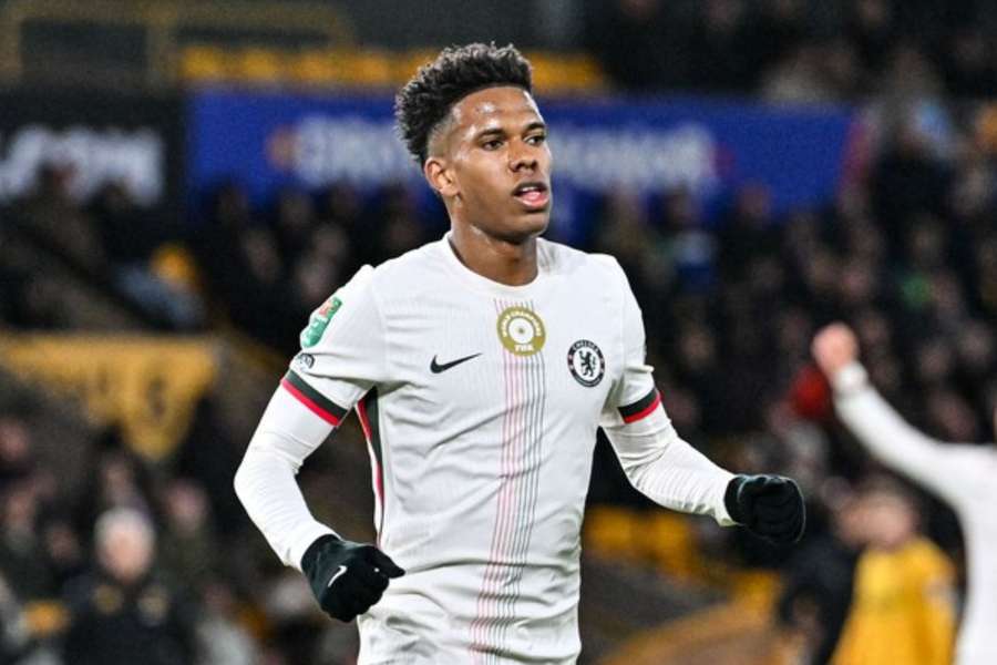Estêvão fez belo gol em Wolverhampton x Chelsea