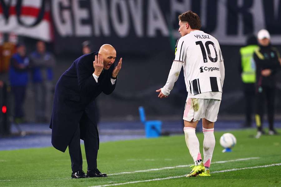 Ex-Juventus defender Bonetti: How do you replace Vlahovic? There's been too many changes
