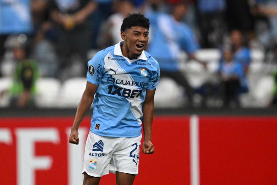 Cristal sigue adelante en la Libertadores