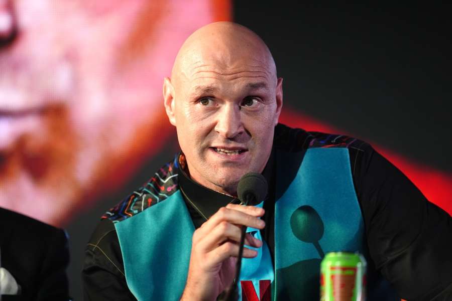 Fury spekuliert auf einen dritten Kampf gegen Usyk in diesem Jahr