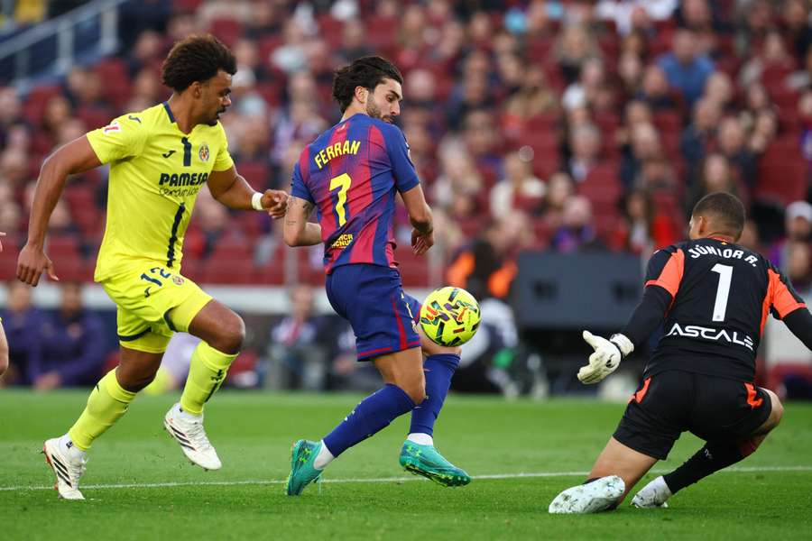 Barcelona ready to choose Rashford over established attacking star in sale plans Barcelona ready to choose Rashford over established attacking star in sale plans