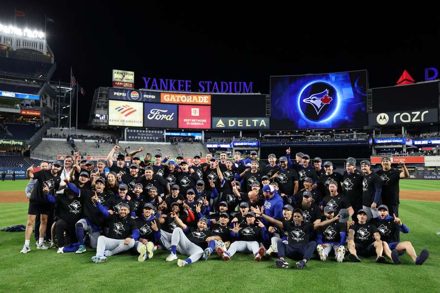 MLB Postseason Divisional Series Game 4 roundup