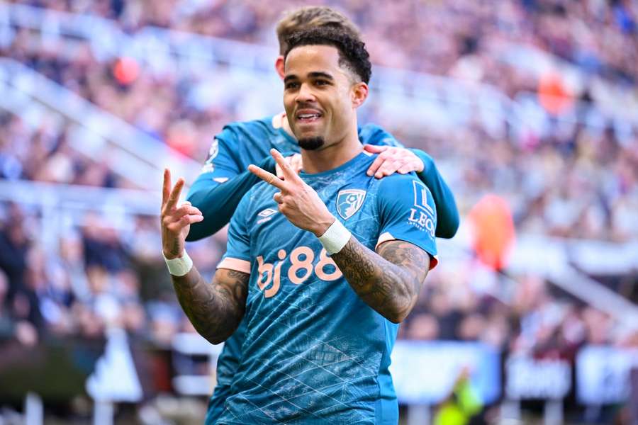 Newcastle pogrążone przez młodego Kluiverta, hat-trick Holendra daje wygraną Bournemouth