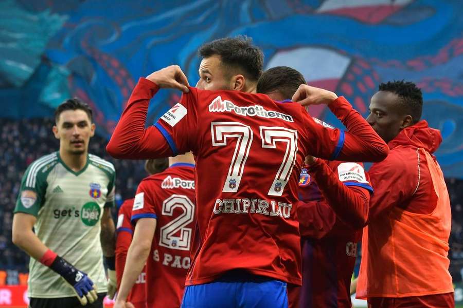 CSA Steaua a învins Dinamo București cu 2-0