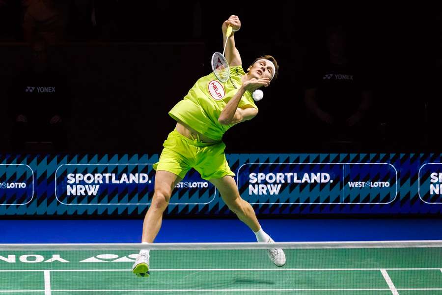 Viktor Axelsen looked far from his best in Japan