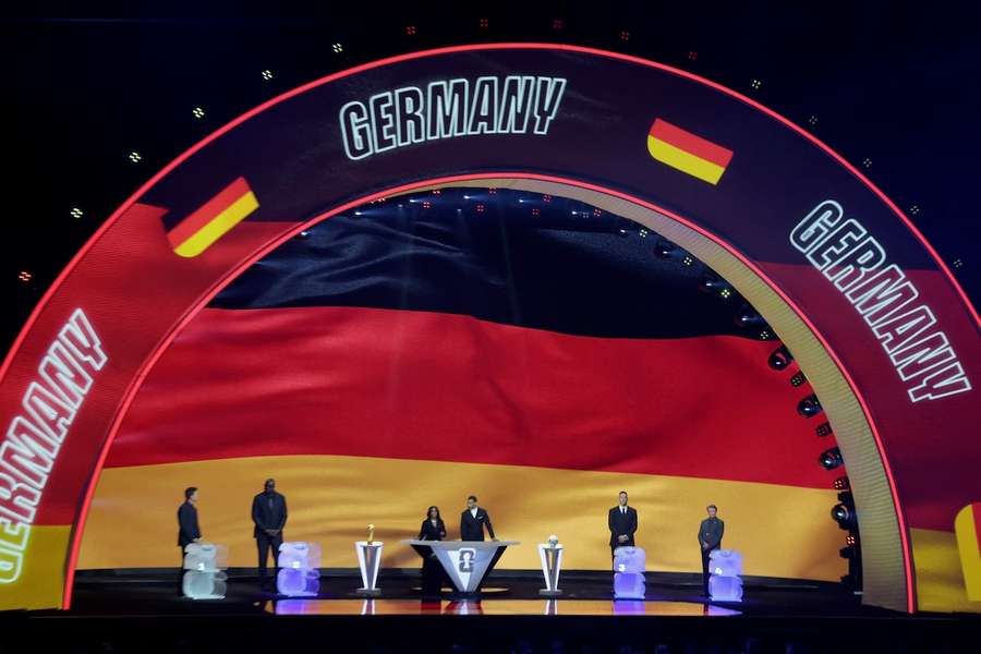 Weniger als 100 Tage vor dem WM-Eröffnungsspiel kommen altbekannte Forderungen nach einem Boykott auf.