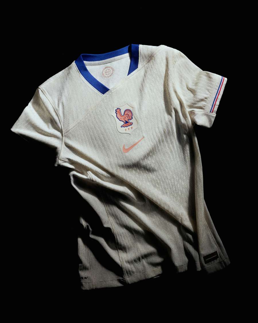 Le maillot extérieur des Bleues lors de l'Euro 2025 Le maillot extérieur des Bleues lors de l'Euro 2025