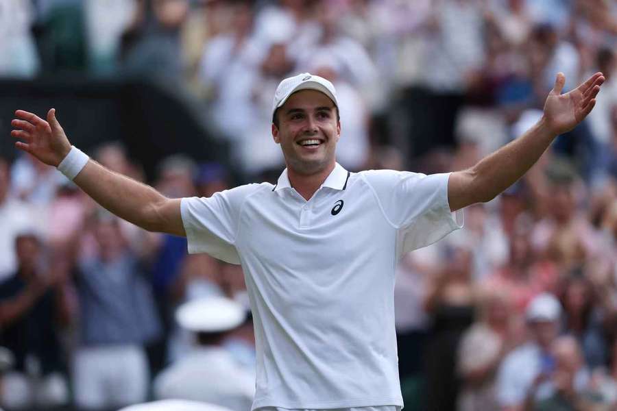 Arthur Fery, syn majitele fotbalového Lorientu se probojoval do čtvrtfinále Wimbledonu.