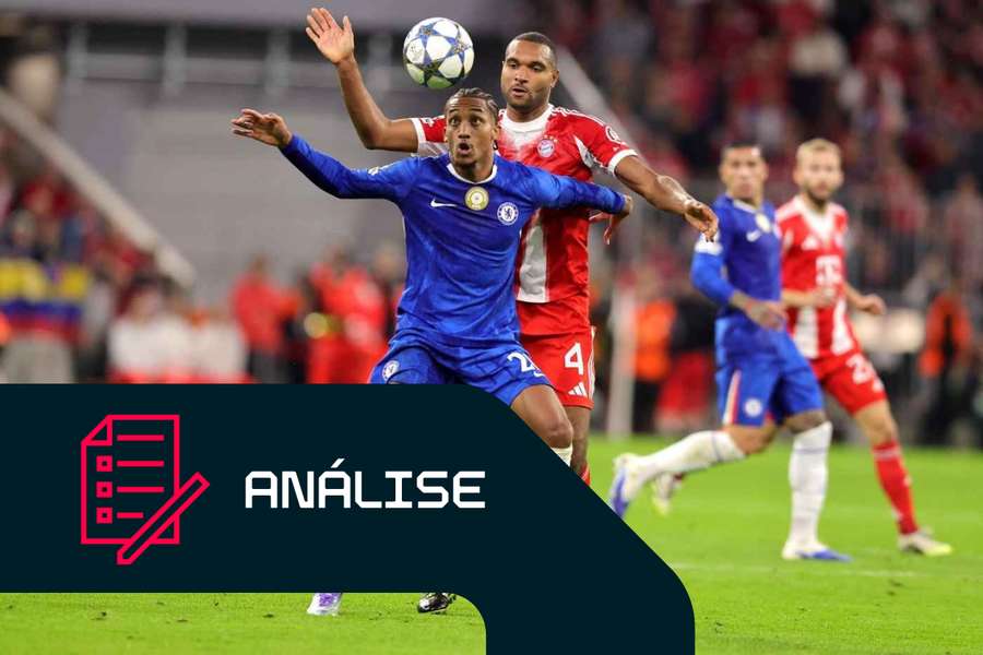 João Pedro, do Chelsea, e Jonathan Tah, do Bayern de Munique, lutam pela bola