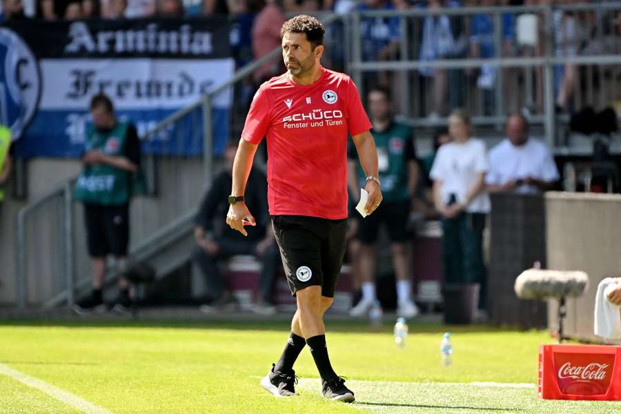 Arminia Bielefeld löst Vertrag mit Ex-Trainer Uli Forte auf