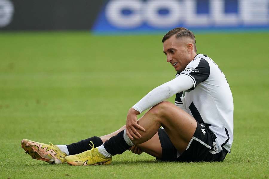 Gerard Deulofeu lesionou-se ao serviço da Udinese