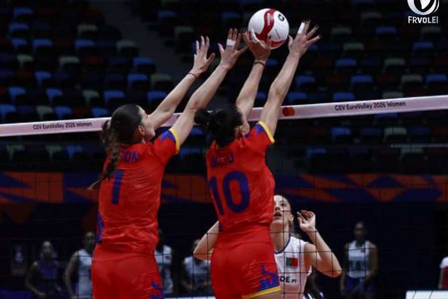 Naționala României a ratat calificarea în optimile Campionatului European de volei feminin, după ce a fost învinsă de Portugalia Naționala României a ratat calificarea în optimile Campionatului European de volei feminin, după ce a fost învinsă de Portugalia